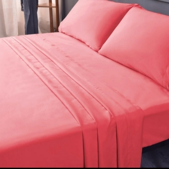 Cool Bamboo Sheet Set - Queen size - Coral - Picture 8 of 11